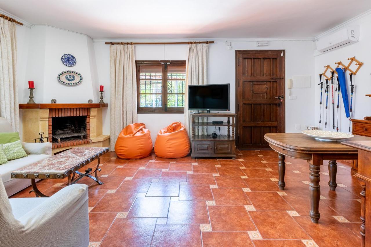 New House In Malaga Nature Exterior photo